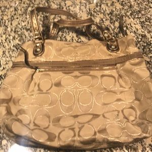 Coach Signature purse